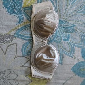 Nude Strapless Bra